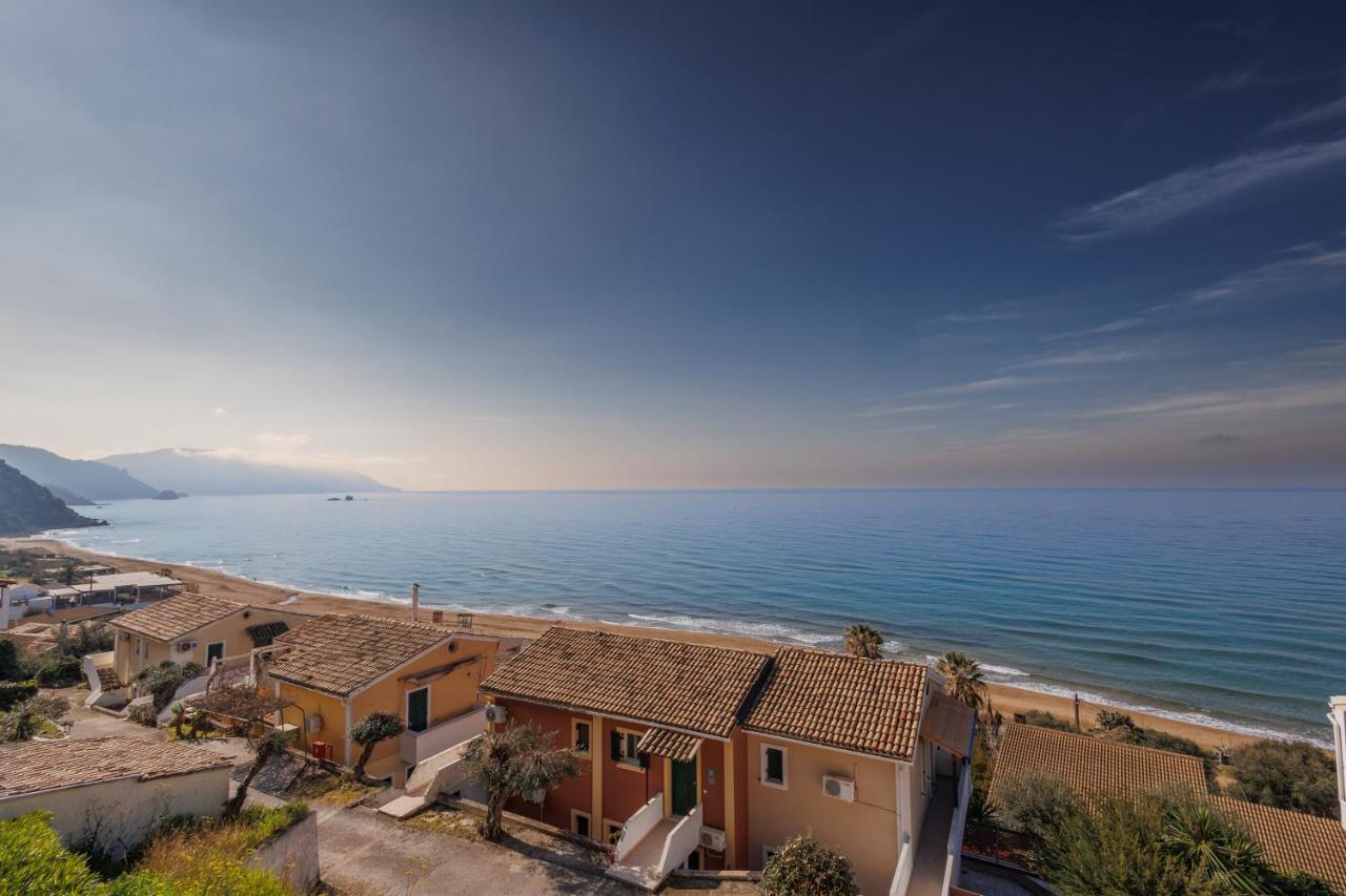 Kallopsia - Glifada Beach Menigos Resort By New Era Buitenkant foto
