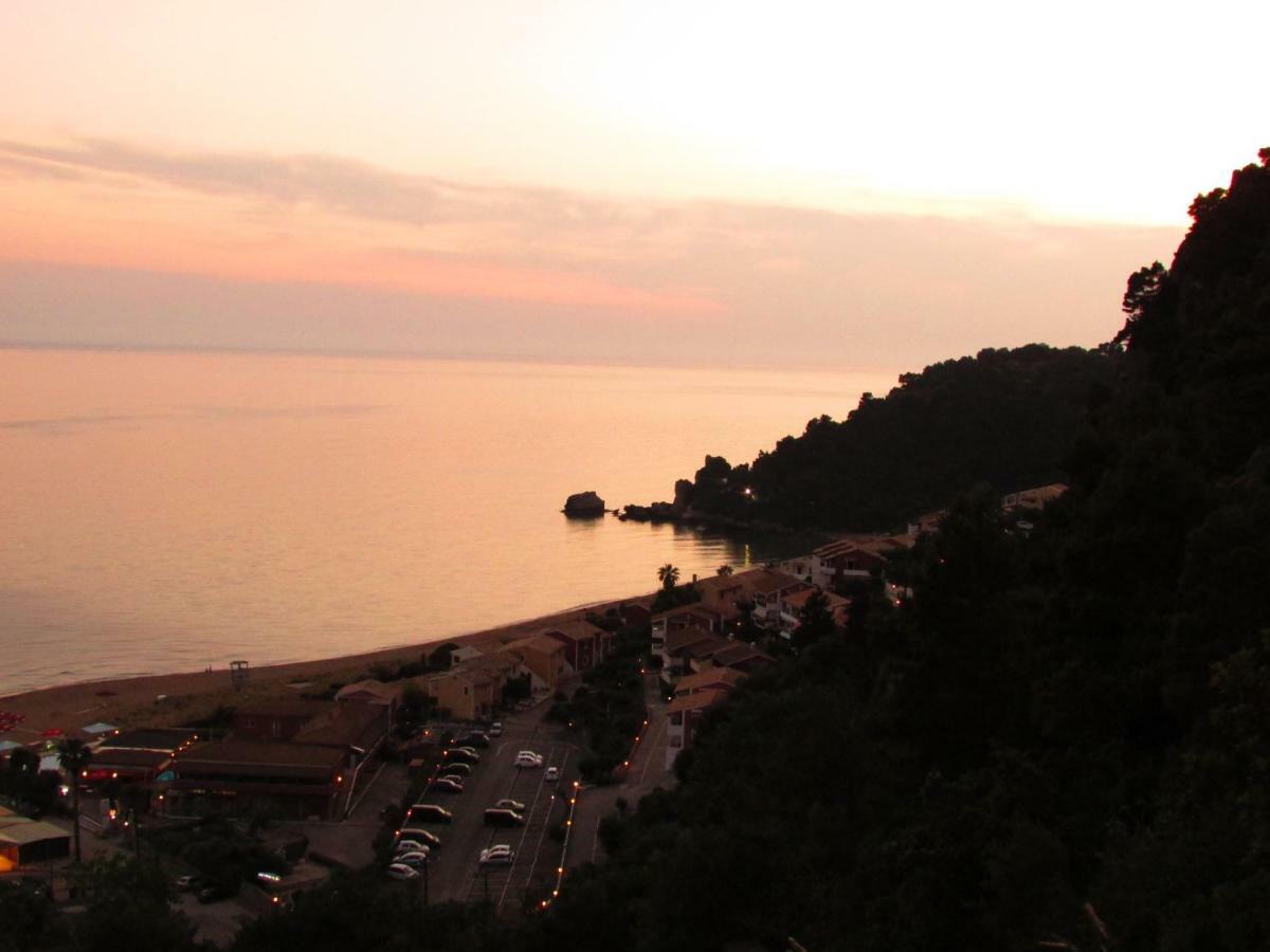 Kallopsia - Glifada Beach Menigos Resort By New Era Buitenkant foto